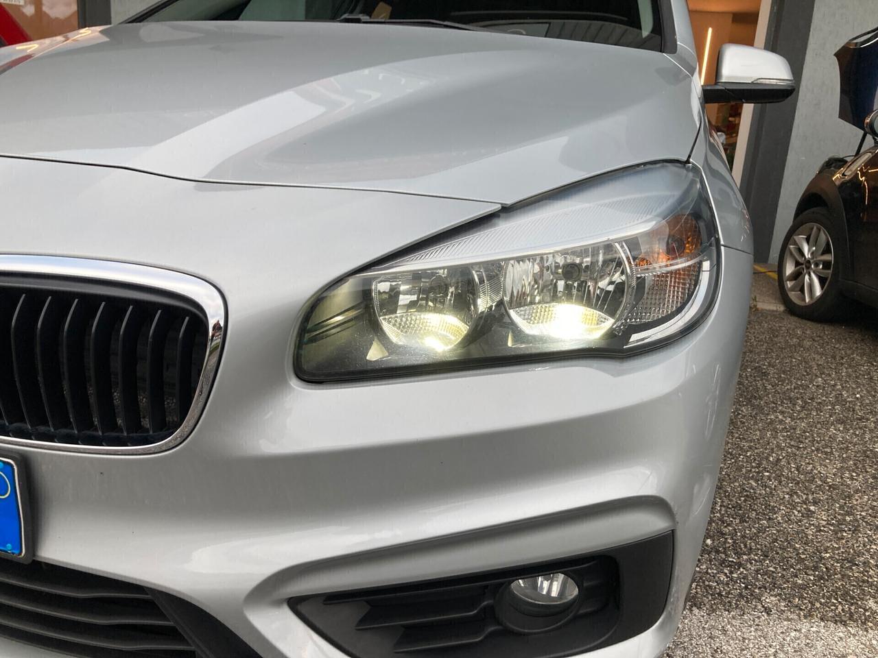 Bmw 216 218d Active Tourer Advantage