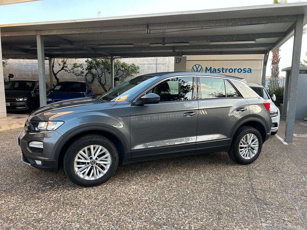 Volkswagen T-Roc 1.6 TDI SCR Business BlueMotion Technology