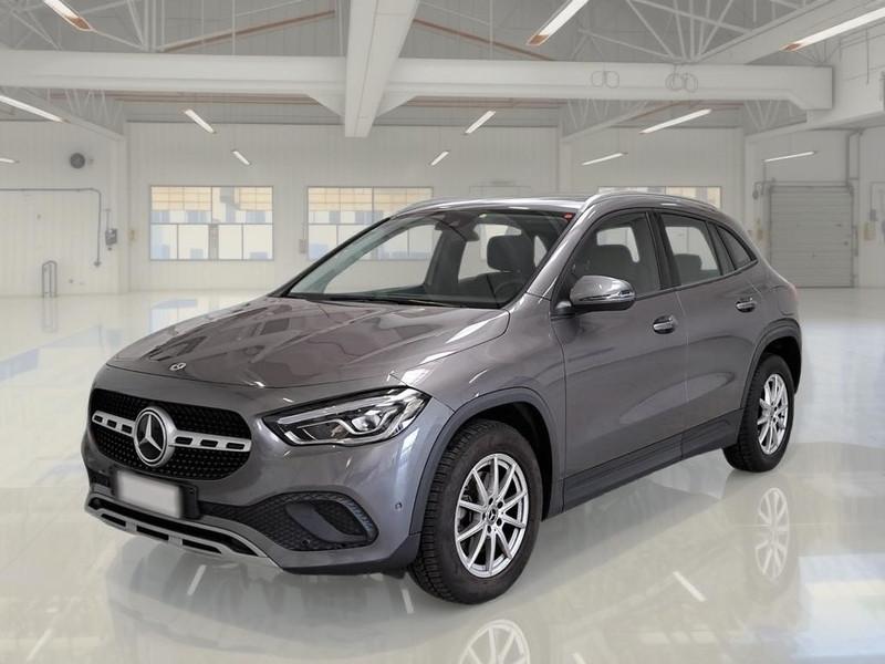 MERCEDES-BENZ GLA 200 D AUTOMATIC BUSINESS EXTRA CROSSOVER