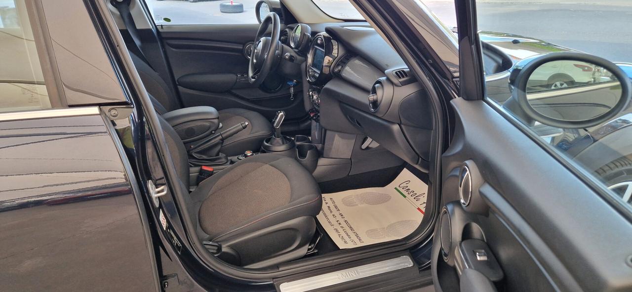 Mini 1.5 Cooper 5 porte ** Navi - Full Led **