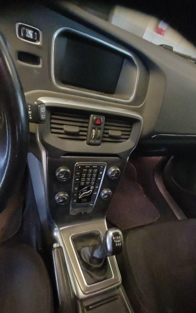 VOLVO V40 D2 1.6 Business