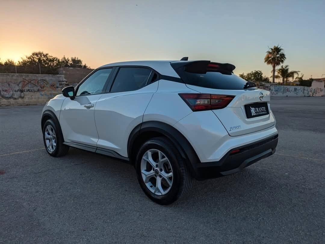 Nissan Juke 1.0 DIG-T 114 CV DCT N-Connecta
