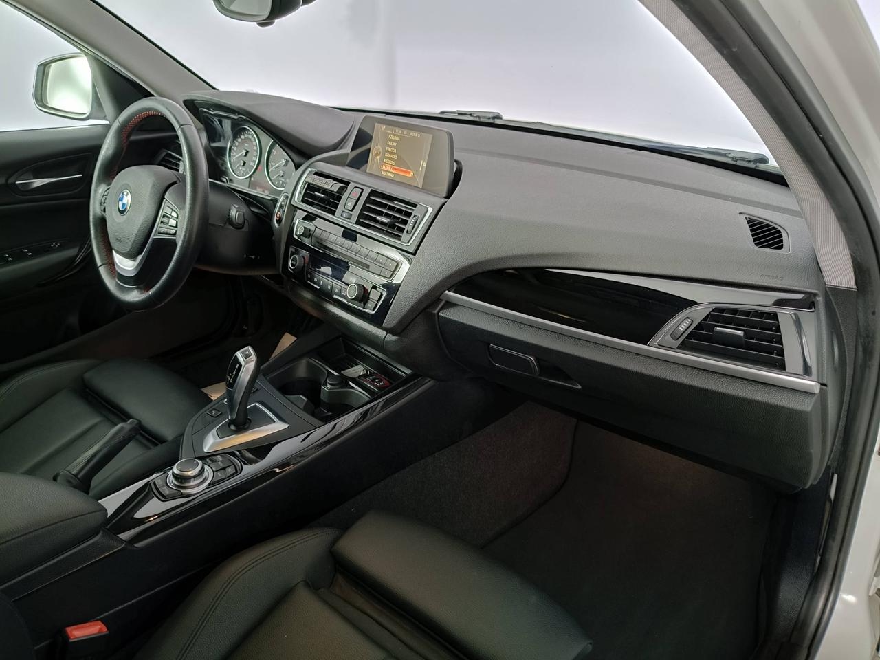 BMW Serie 1 F/20-21 2015 - 118d Sport 5p auto
