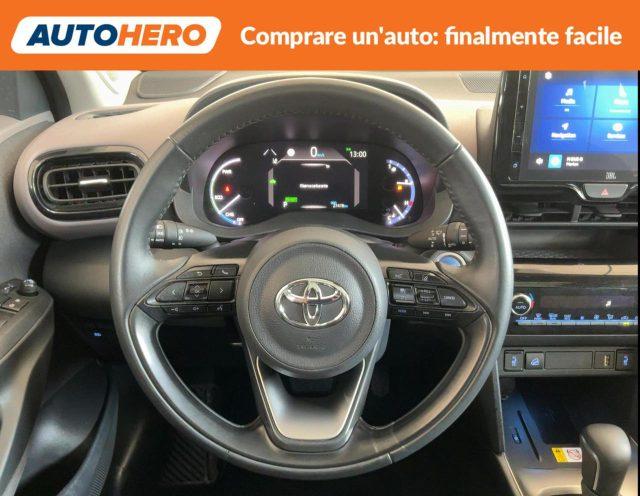 TOYOTA Yaris Cross 1.5 Hybrid 5p. E-CVT AWD-i Lounge