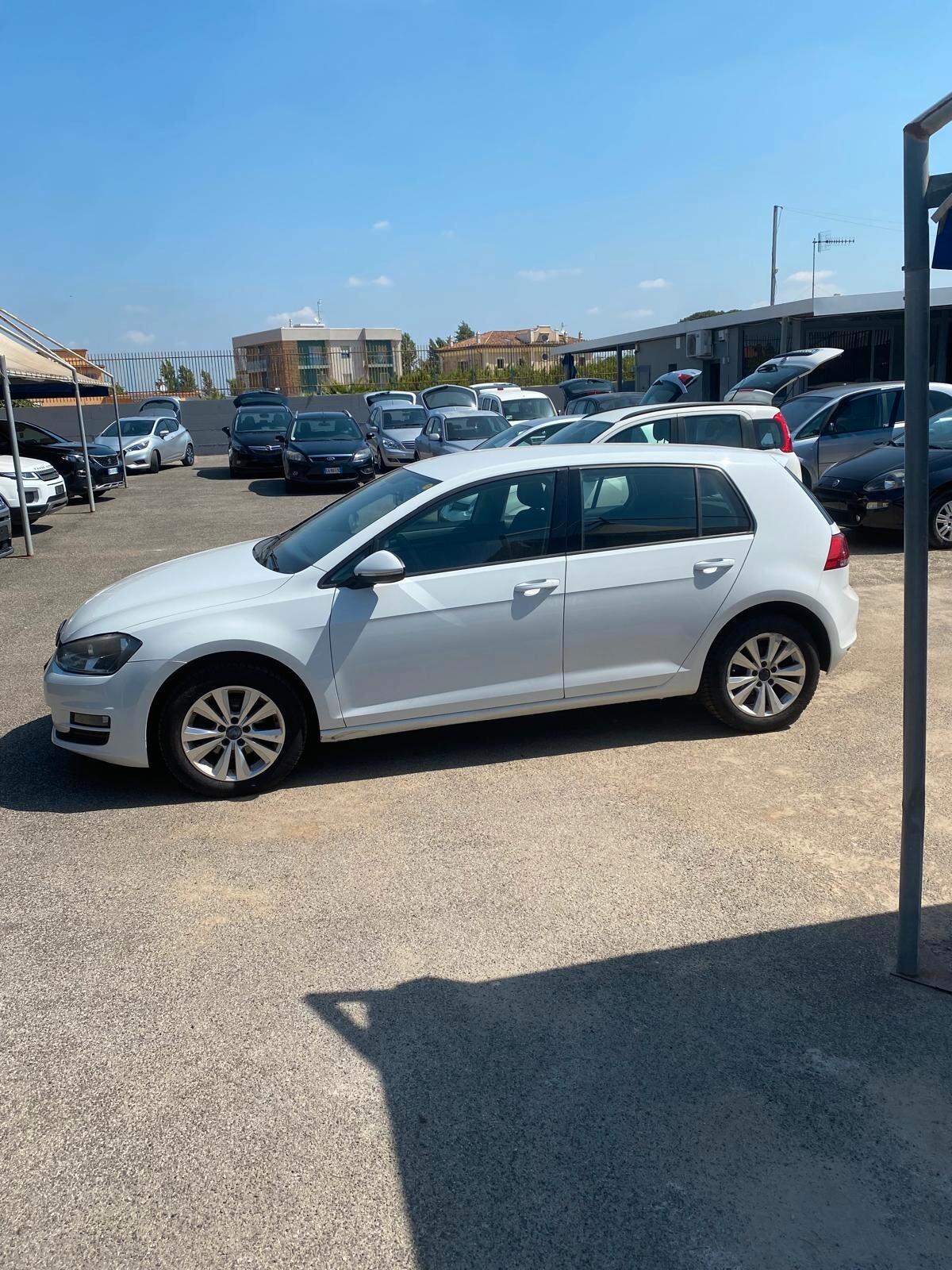 Volkswagen Golf 1.6 TDI 5p. Highline BlueMotion Technology