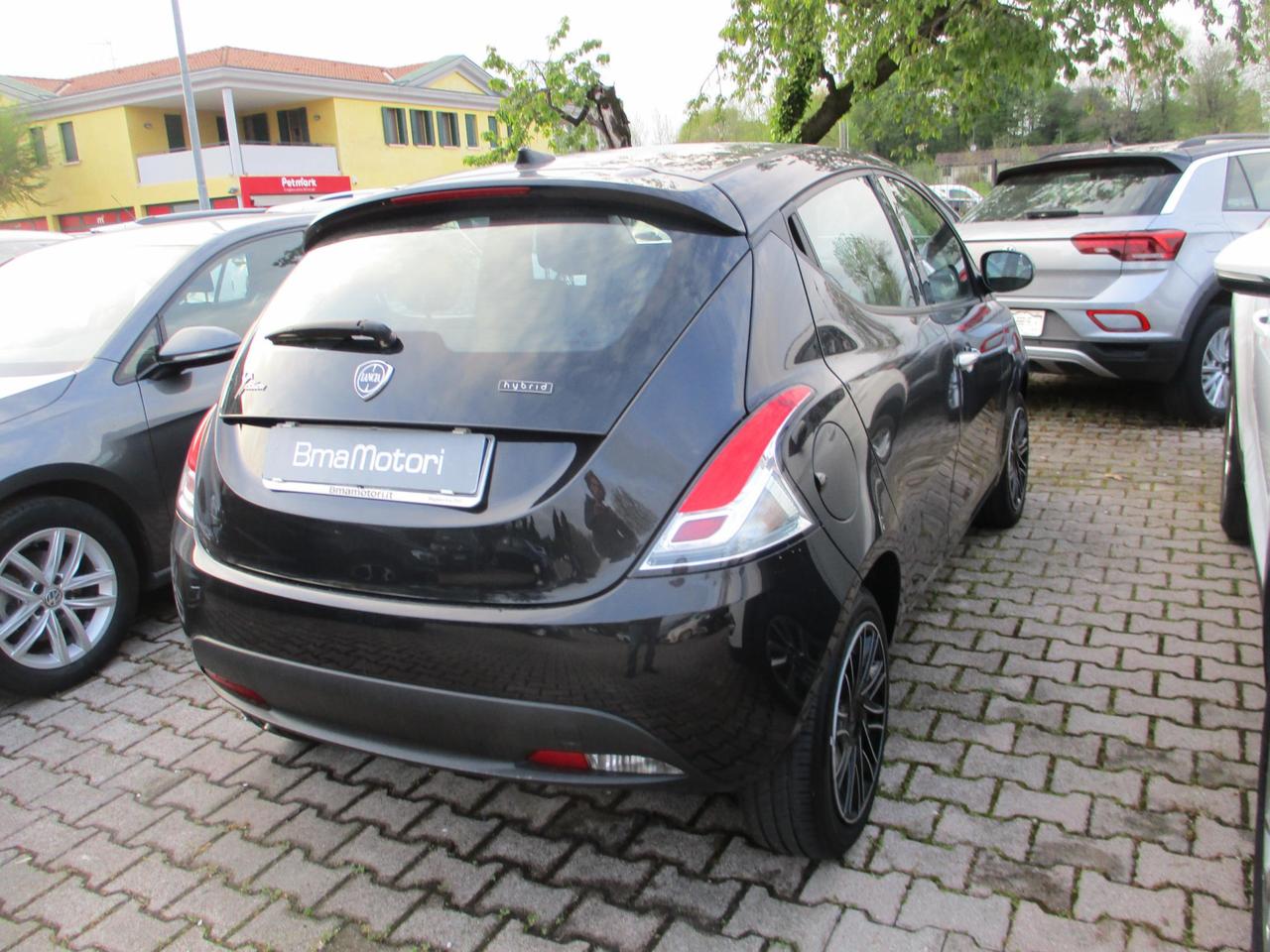 Lancia Ypsilon 1.0 Hybrid Silver Plus - Ok Neopat./Bluetooth