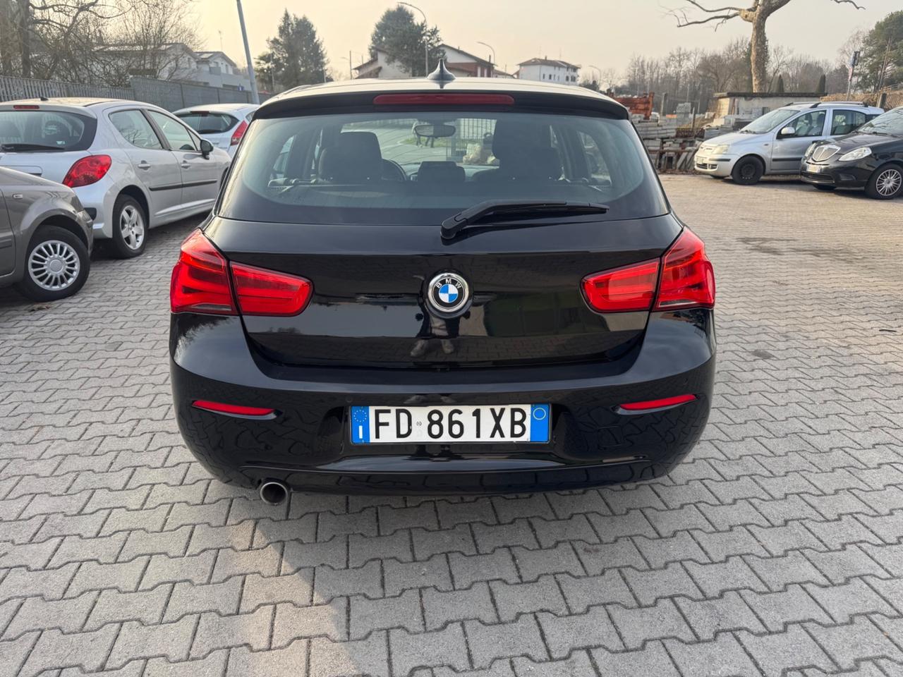 Bmw 118 118d 5p. Sport