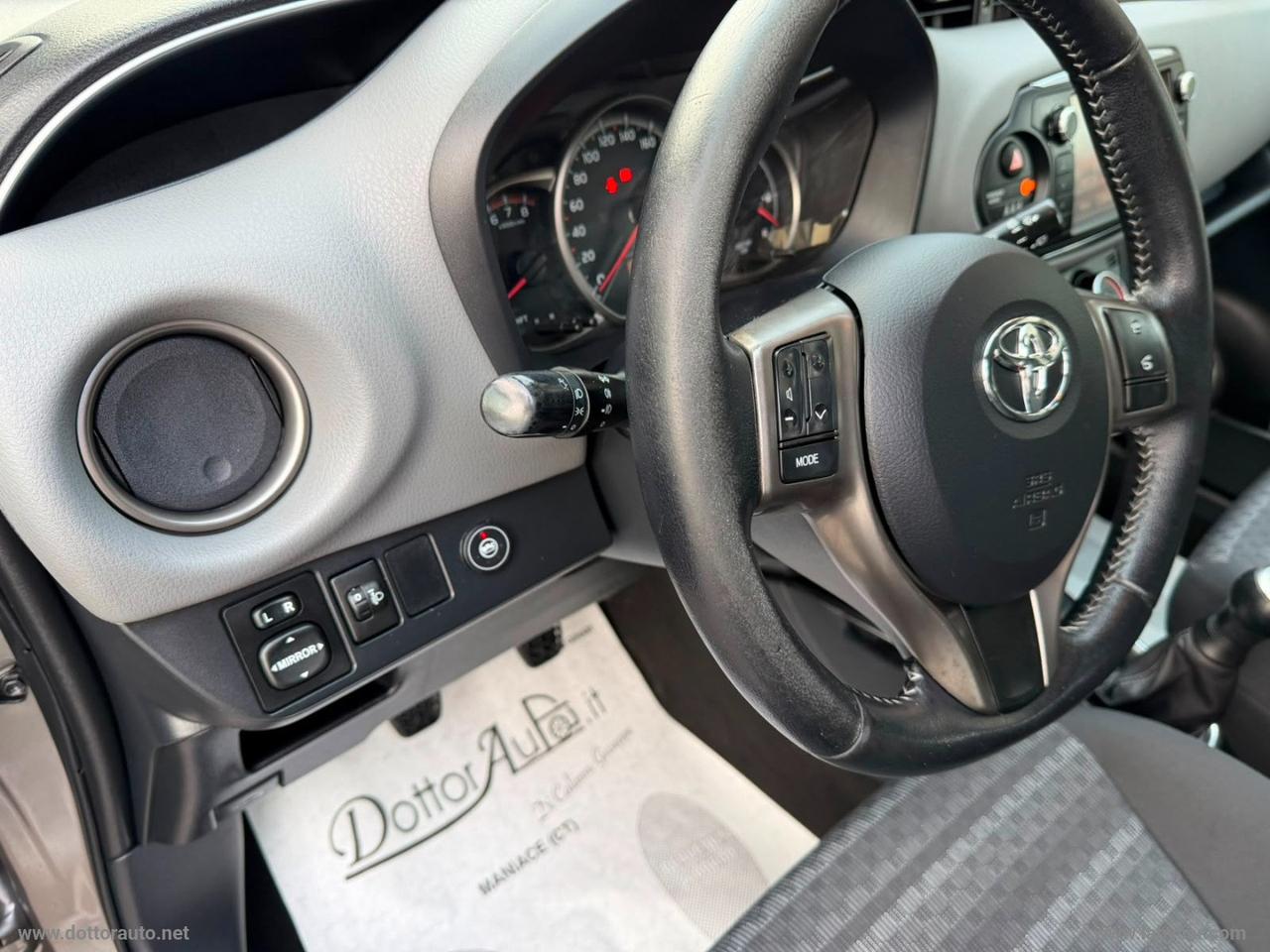 TOYOTA Yaris 1.0 5p. Lounge