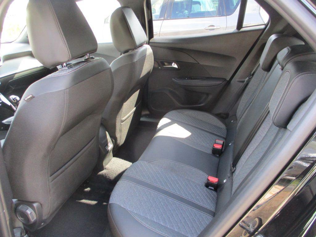 Peugeot 2008 PureTech 100 S&S Allure CarPlay/Led/Navi