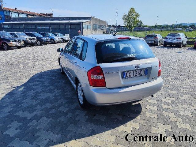 KIA Cerato 1.5 16V CRDi 5p. Life