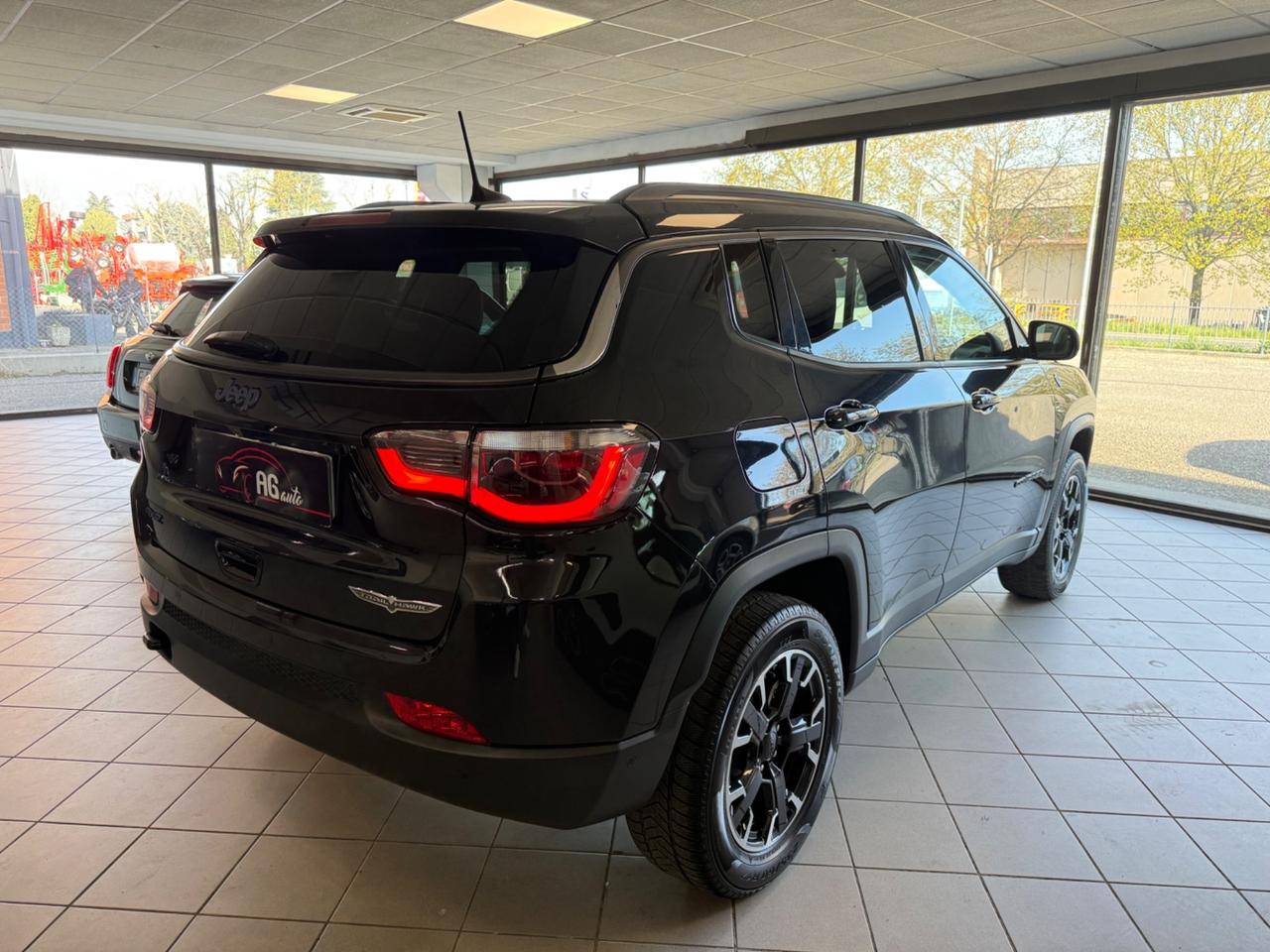 Jeep Compass 1.3 Turbo T4 240 CV PHEV AT6 4xe Trailhawk