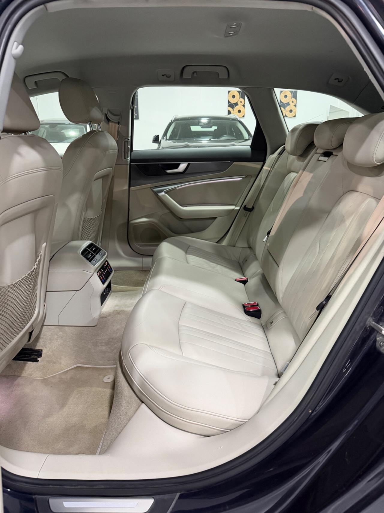 Audi A6 Avant 45 3.0 TDI quattro tiptronic Business Design