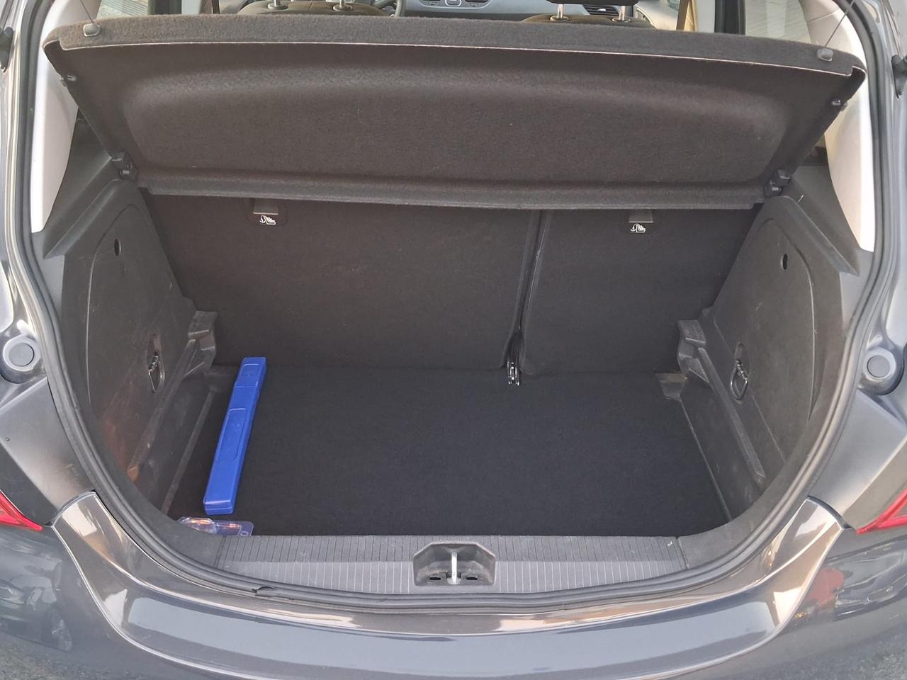 Corsa 1.4 90CV GPL-(( 50 mila km - unipro )) -