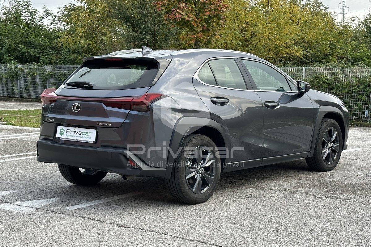 LEXUS UX Hybrid Urban