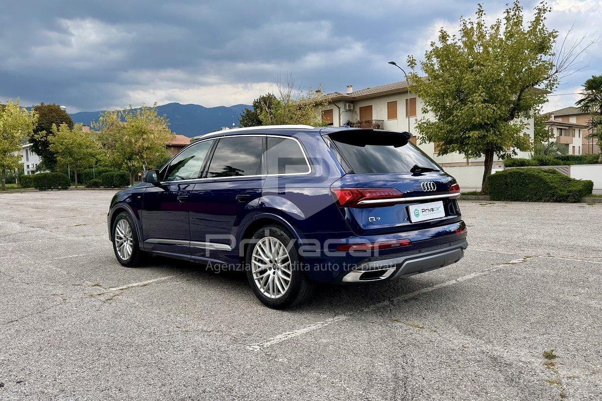 AUDI Q7 50 TDI quattro tiptronic Sport