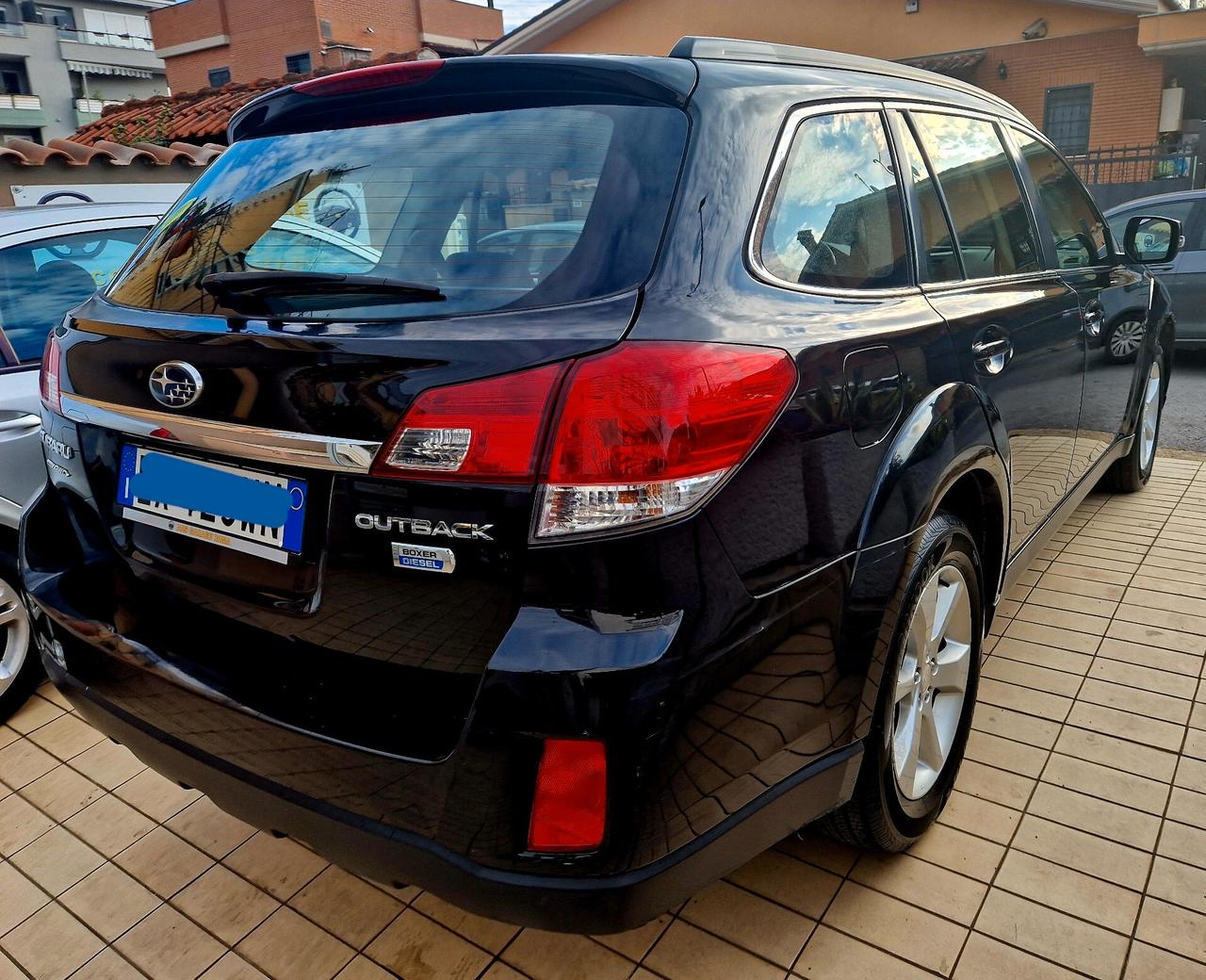 Subaru OUTBACK 2.0D Lineartronic Exclusive
