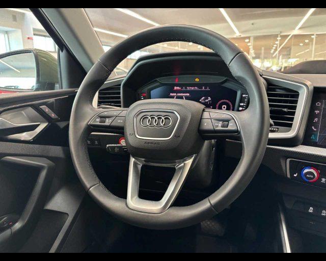 AUDI A1 allstreet 30 TFSI S tronic Business
