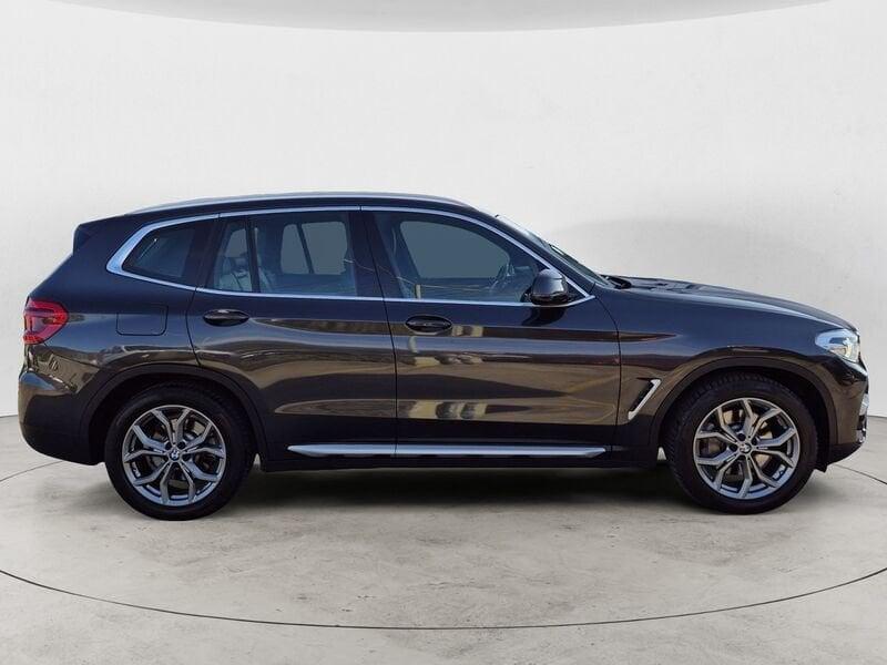 BMW X3 xdrive25d xLine 231cv auto