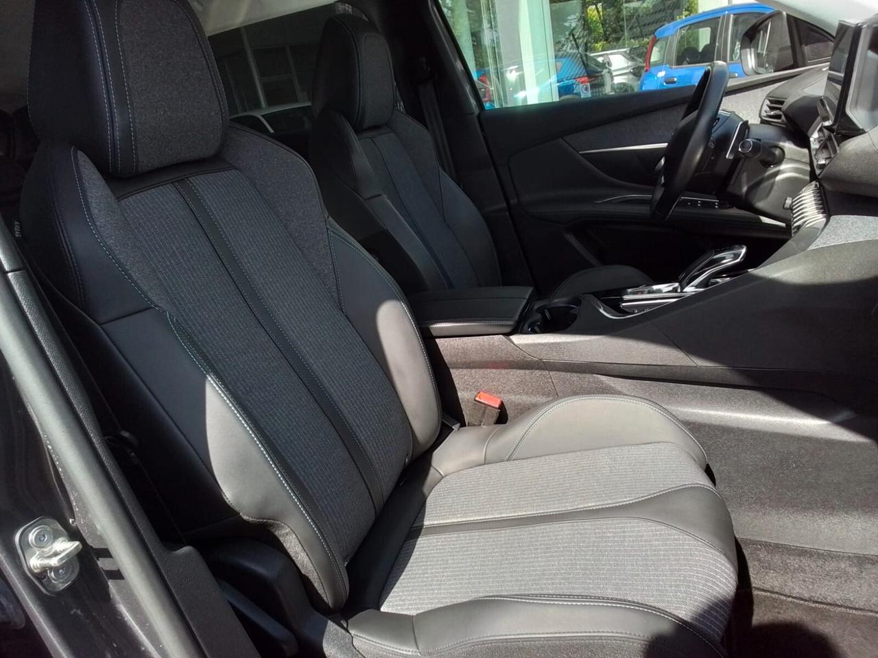 Peugeot 3008 Allure Pack 1.5 BlueHDI 130cv EAT8