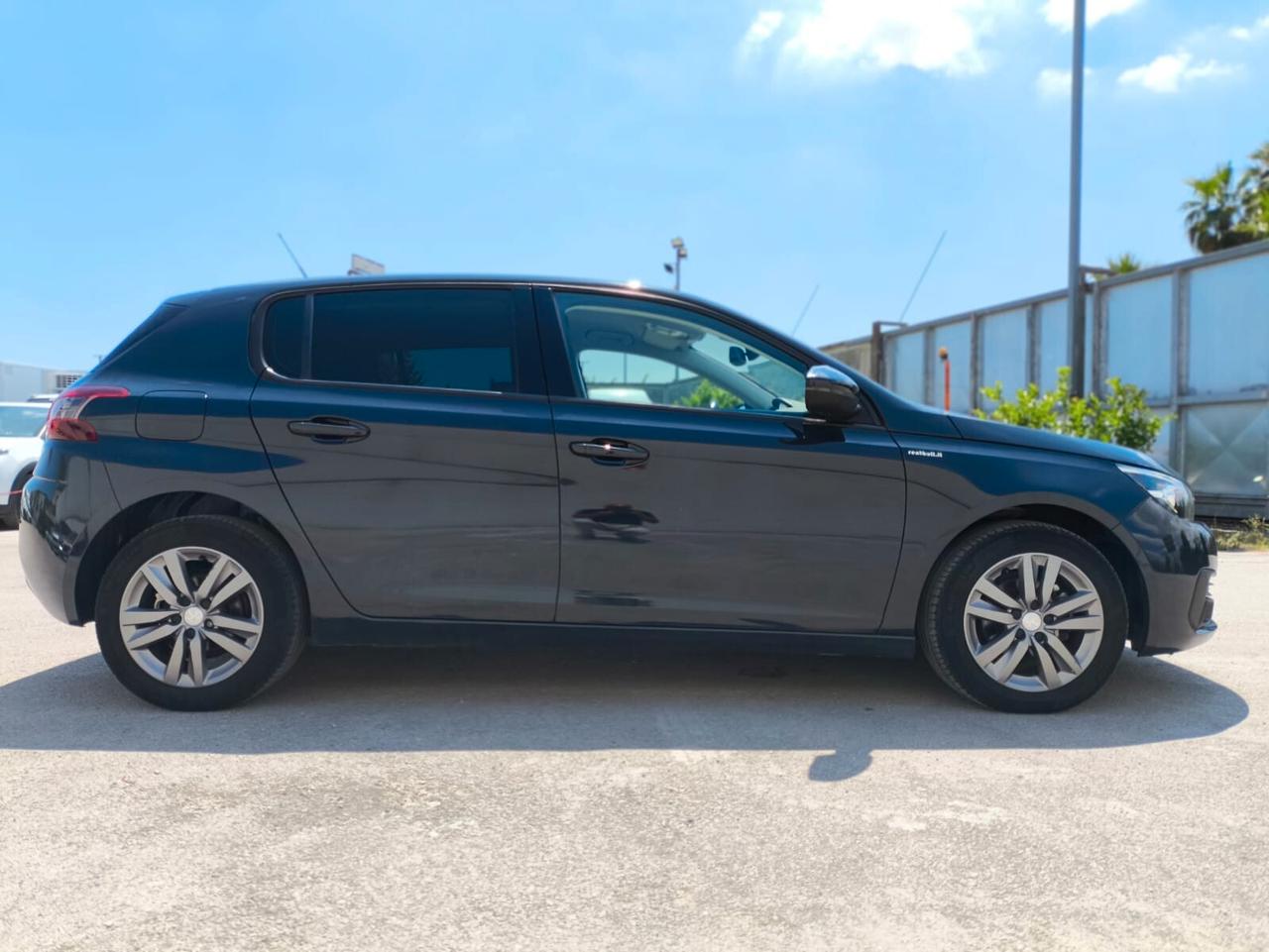 Peugeot 308 ALLURE PACK 1600 CC. 100 CV. IVA DEDUCIBILE RIF:3523