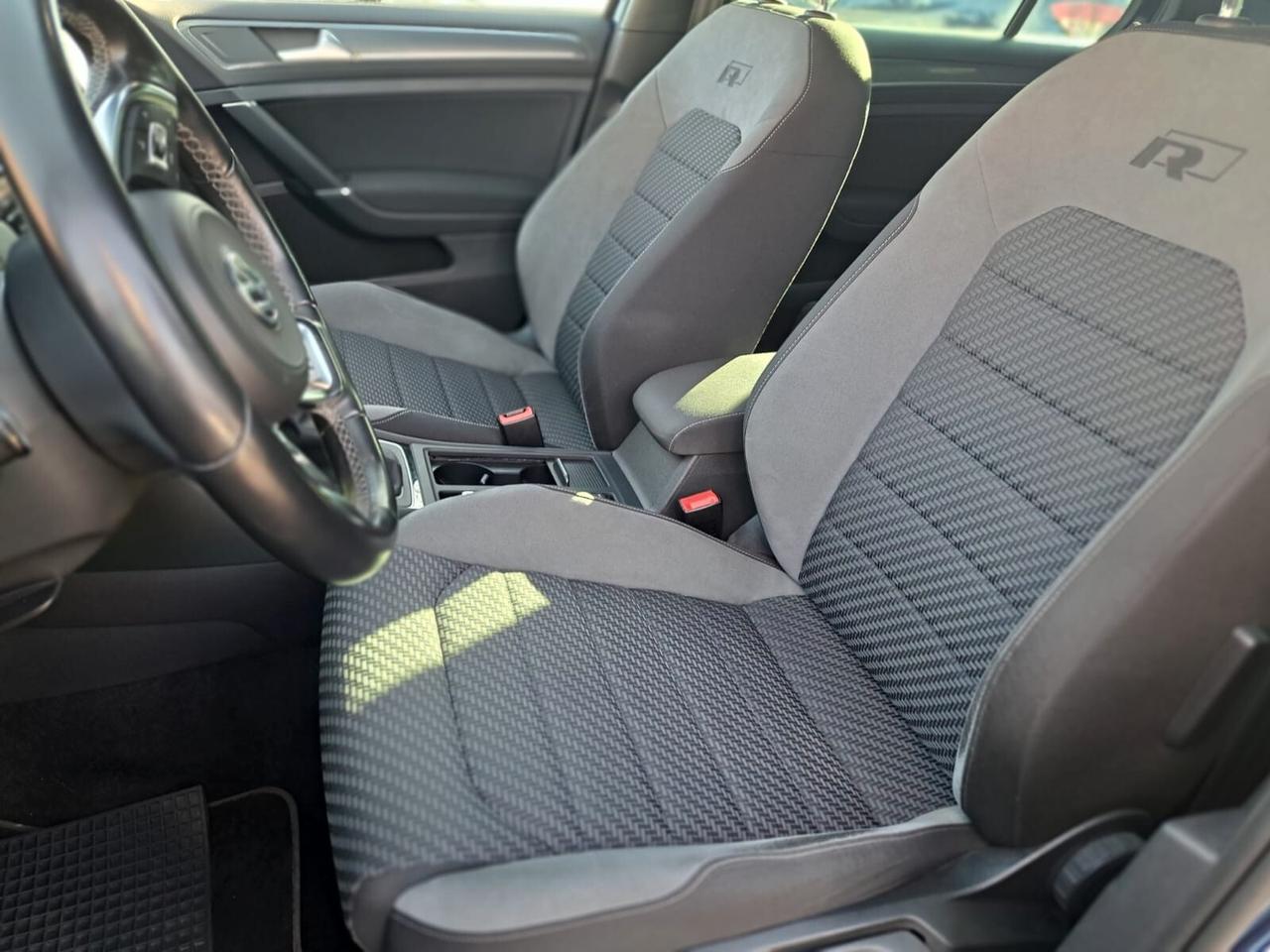 Volkswagen Golf 1.4 TSI 150 CV 5p. R-Line