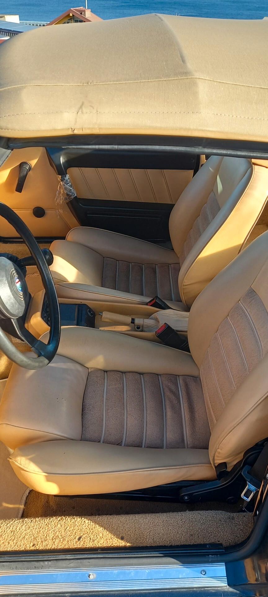 Alfa Romeo Spider 1.6