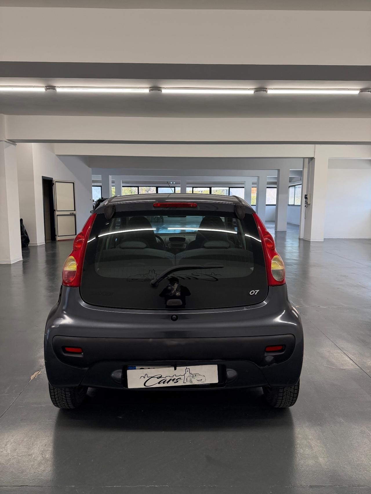 Peugeot 107 1.4 HDi 5p. Plaisir