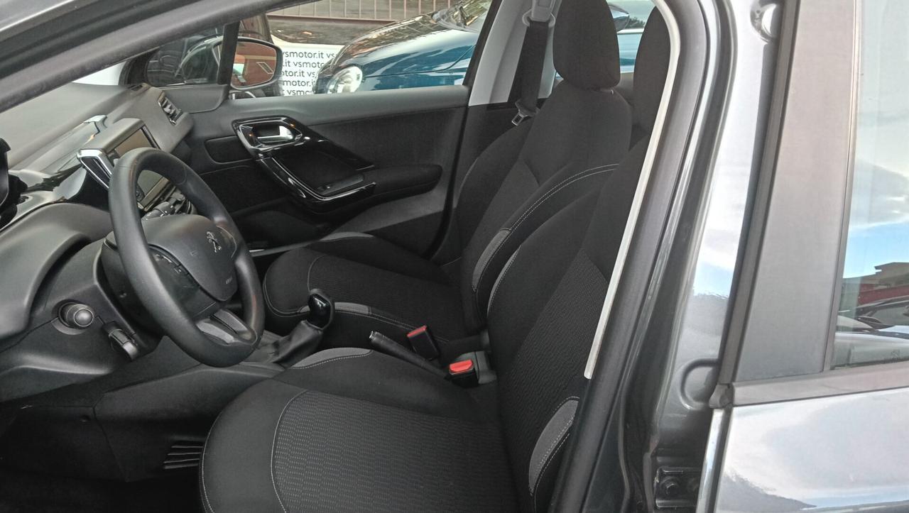 PEUGEOT 208 1.2 BENZ NAVI -PREZZO PROMO