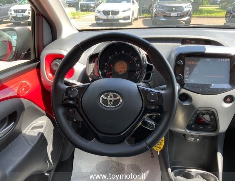 Toyota Aygo 2ª serie Connect 1.0 VVT-i 72 CV 5 porte x-play