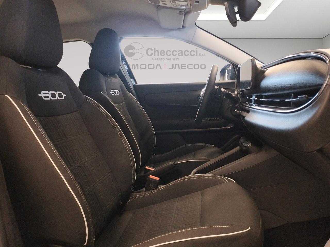 Fiat 600 Hybrid 110 CV DCT MHEV