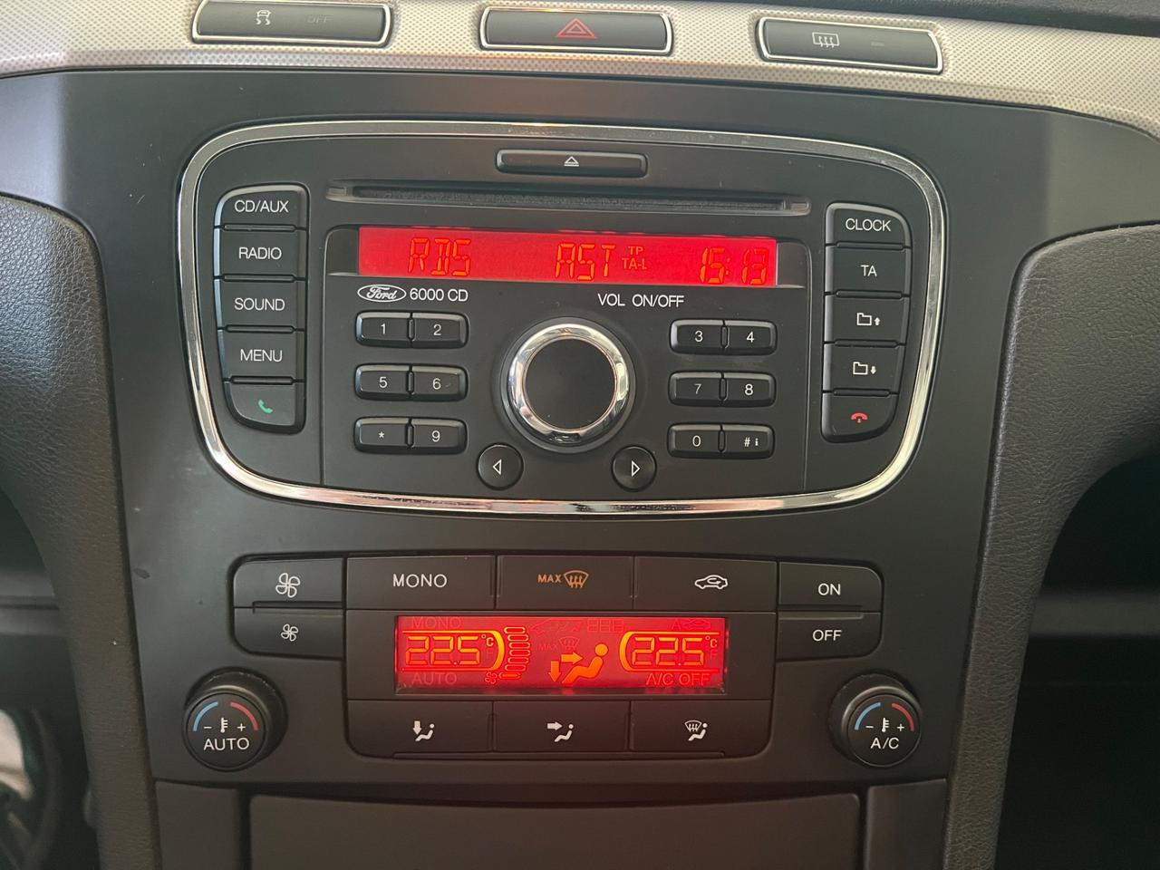 Ford Galaxy 2.0 TDCi 163 CV Powershift New Titanium