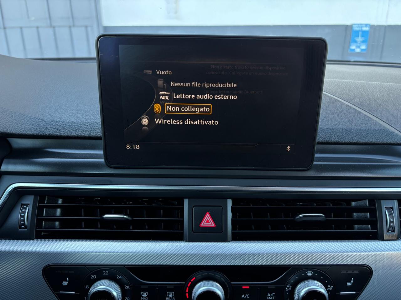 Audi A4 Avant 2.0 TDI 150 CV ultra Sport. Garanzia