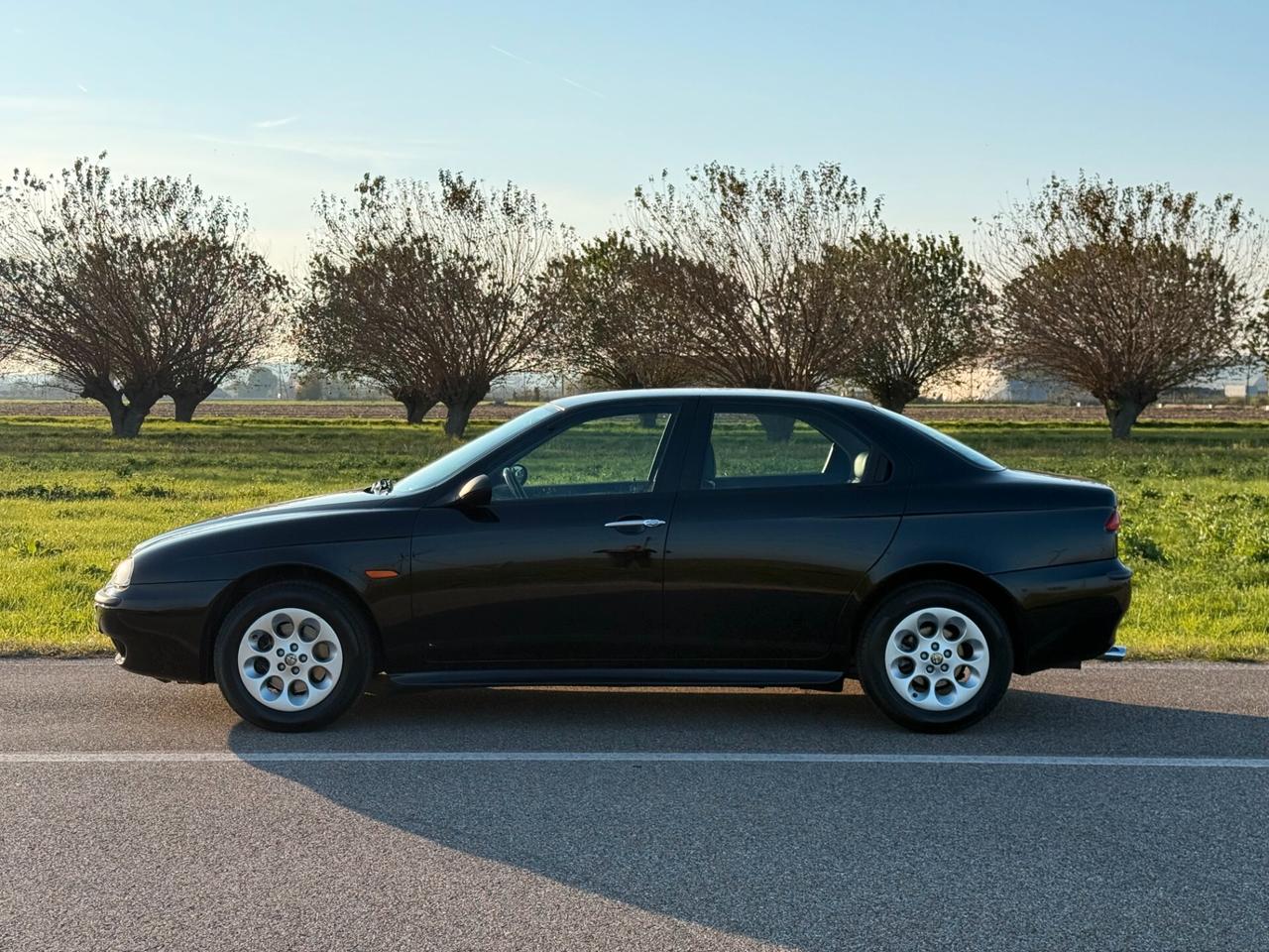 Alfa Romeo 156 2.5i V6 24V 190cv "SOLO 32000 KM-RIAR"