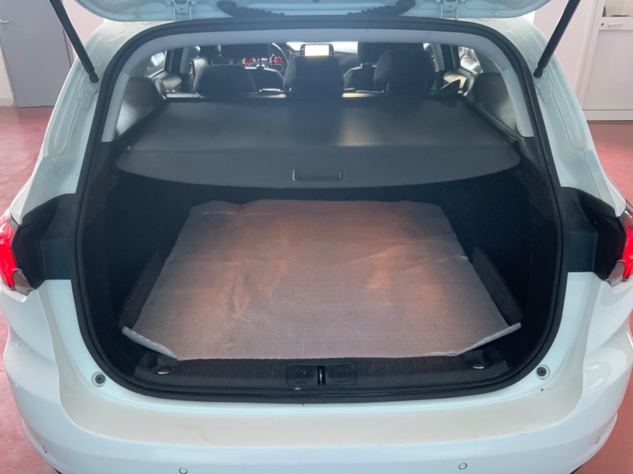 Fiat Tipo 1.6 Mjt S&S SW Lounge