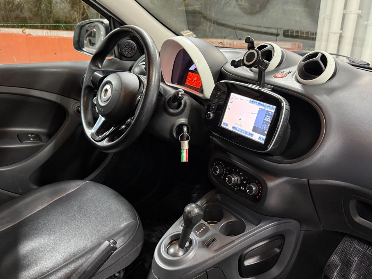 Smart ForFour 70 1.0 Youngster