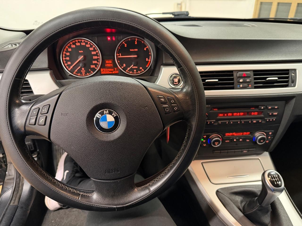 Bmw 320 320d cat Touring Attiva