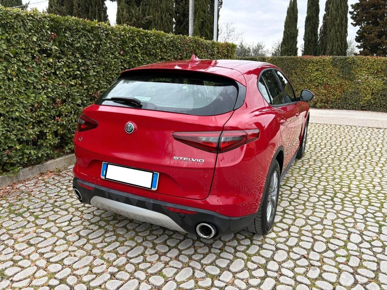 ALFA Stelvio 2.2Mjt 190CV AT8 Q4 Business 11-2021
