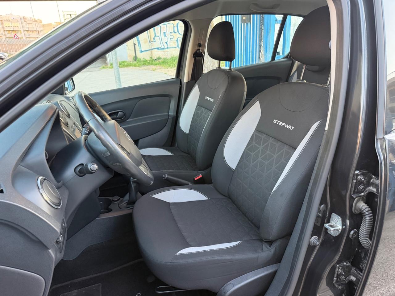 Dacia Sandero Stepway 1.5 dCi 90CV 2014 90.000 km