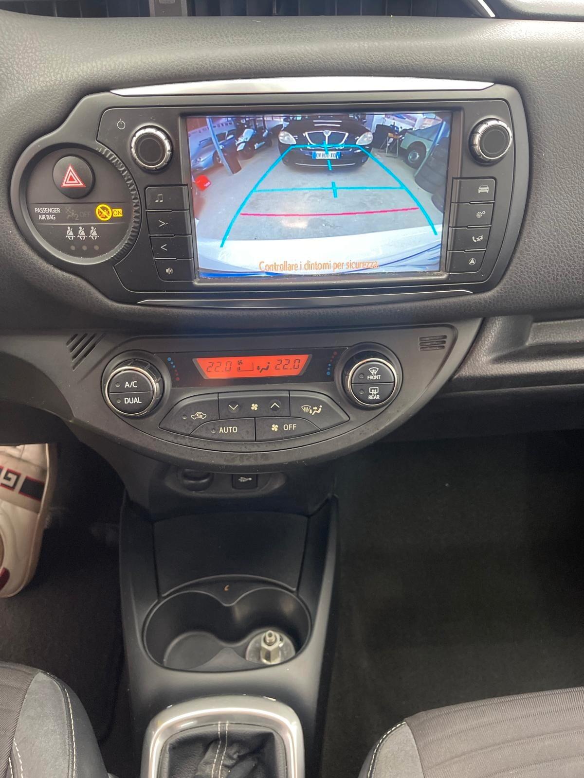 Toyota Yaris 1.0 5 porte GPL RETROCAMERA PRONTA CONSEGNA FINANZIBILE SENZA BUSTA PAGA