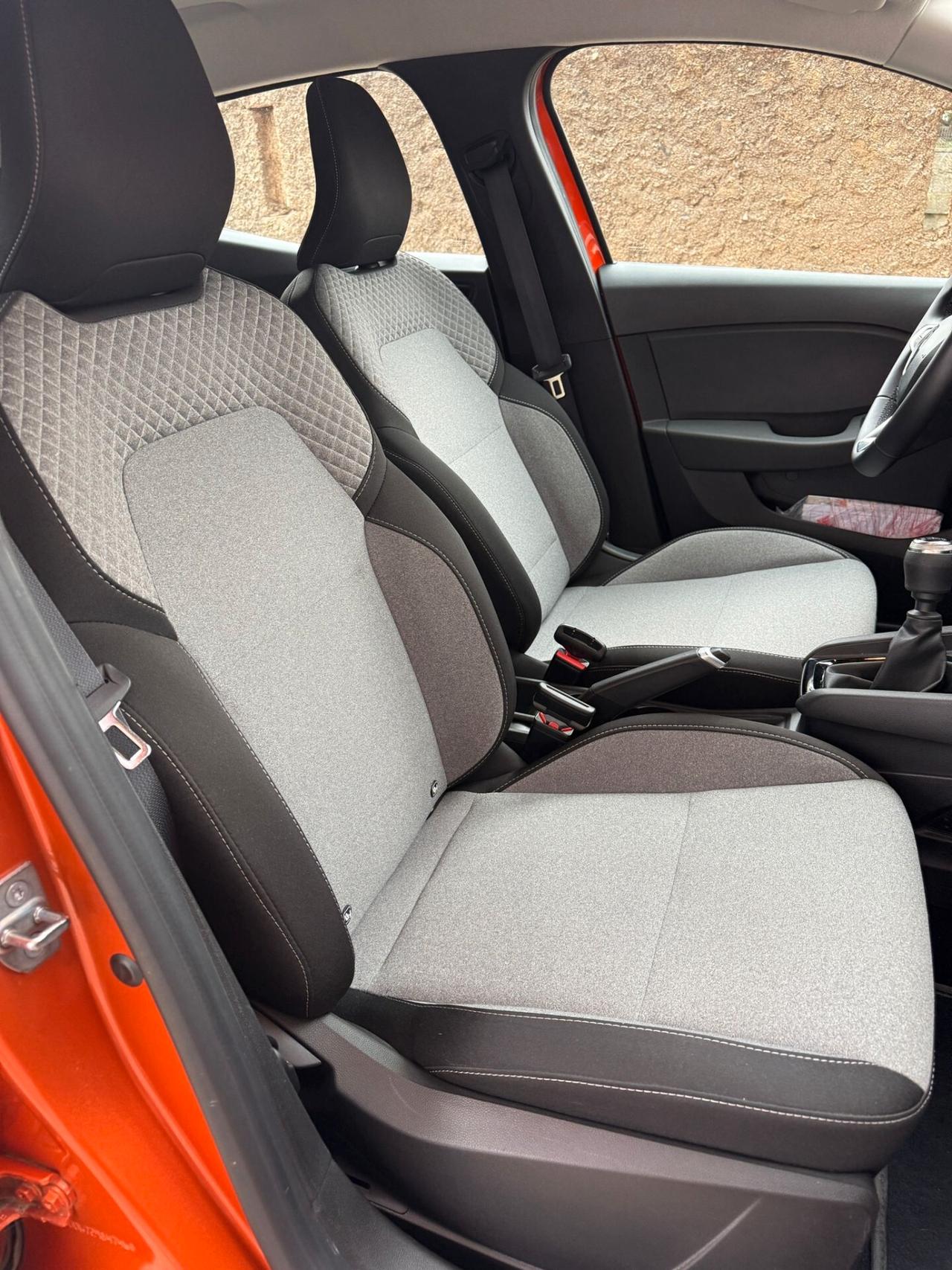 Renault Clio 1.0 benzina 90 CV