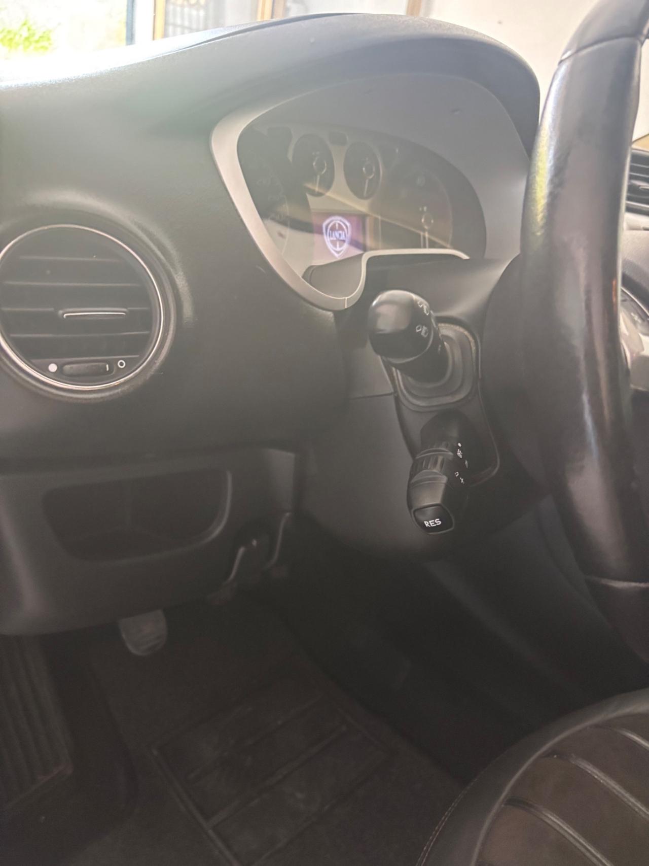 Lancia Delta 1.6 MJT DPF Selectronic Platinum