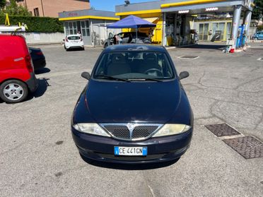 Lancia Y 1.2i 16V cat LS