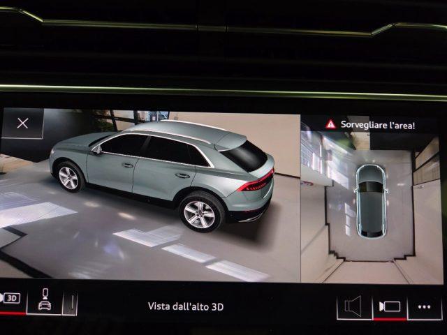 AUDI Q8 55 TFSI quattro Sline IVA ESPOSTA