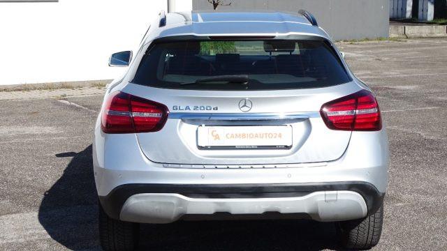 MERCEDES-BENZ GLA 200 d Automatica "Executive", Garanzia, 2° Treno gomme