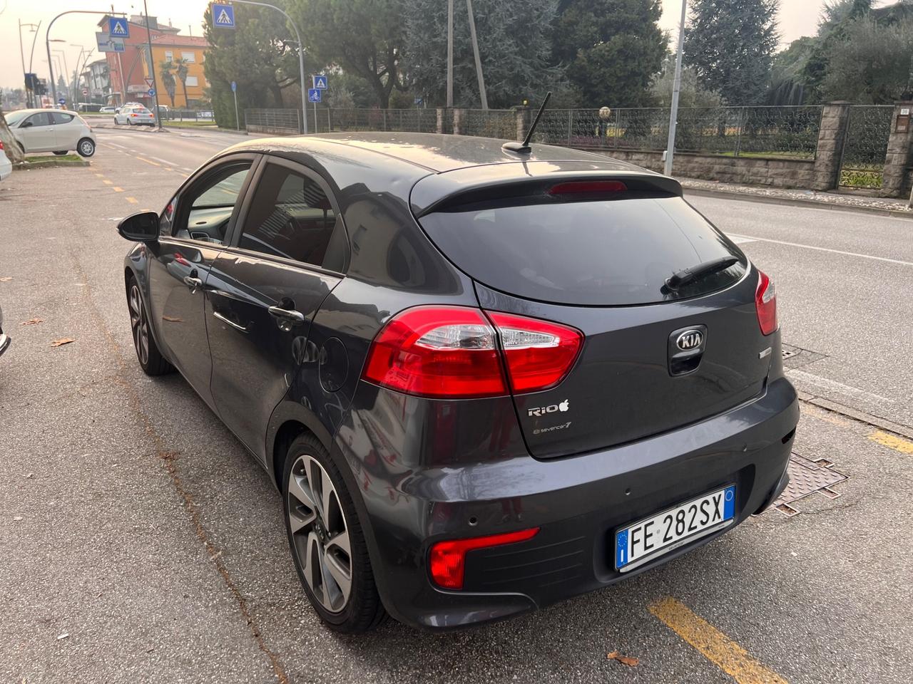 Kia Rio 1.1 CRDi 5p.S&S High Tech