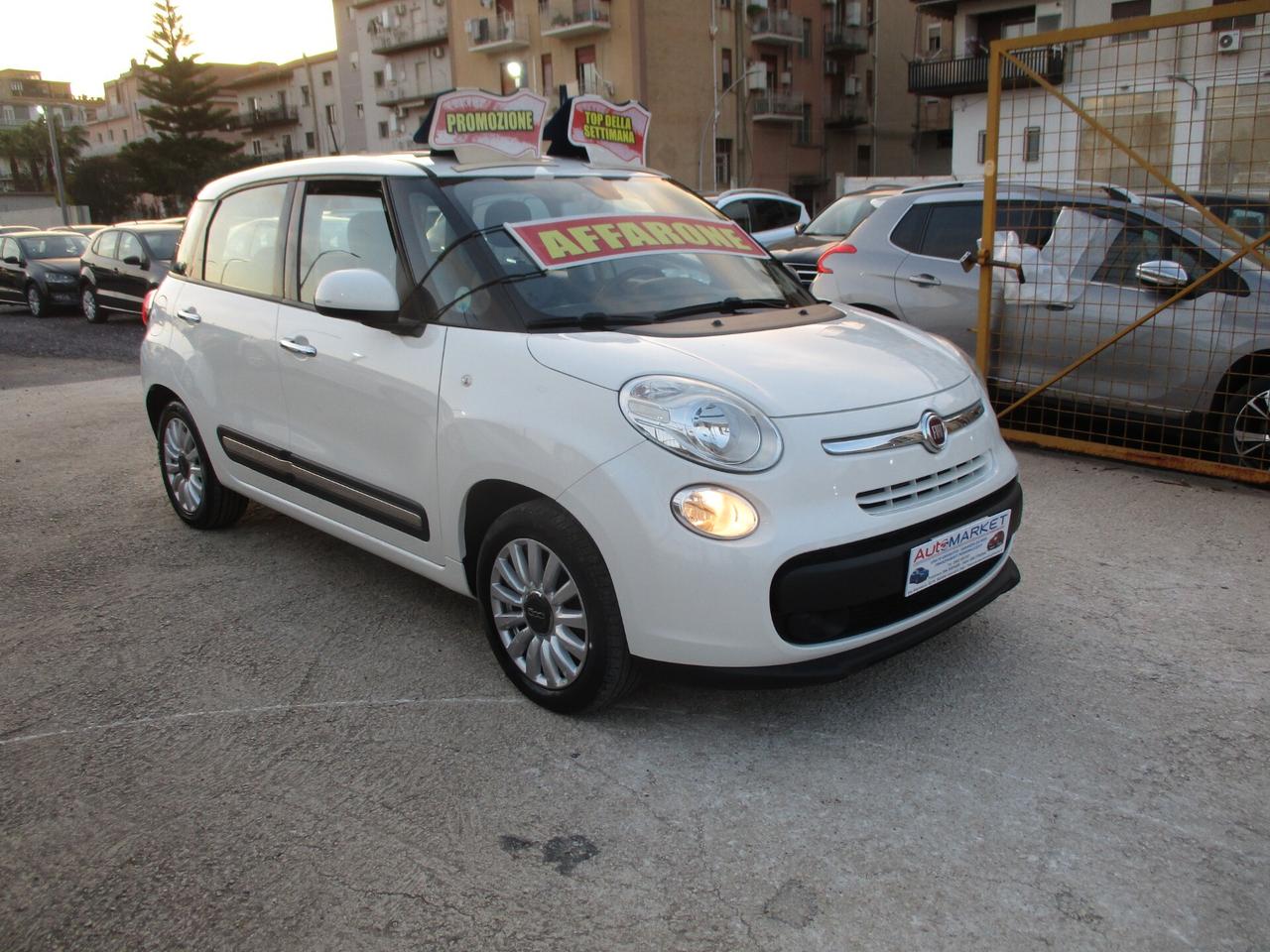 Fiat 500L 1.4 95 CV Lounge PARI AL NUOVO