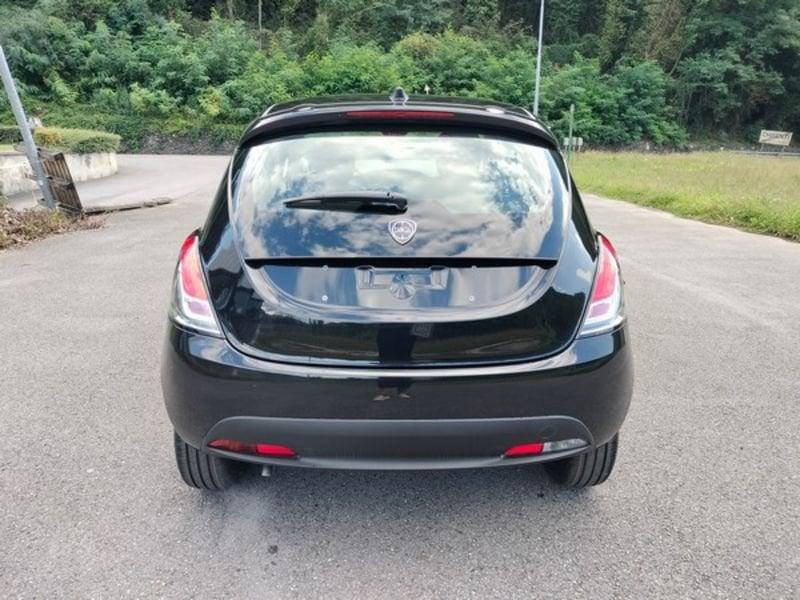 Lancia Ypsilon 1.0 FireFly 5 porte S&S Hybrid Oro GPL!!!