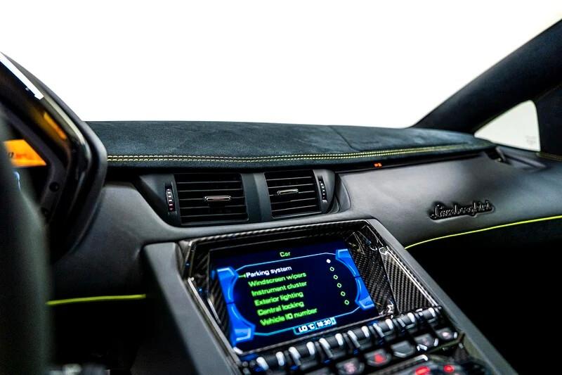 Lamborghini Aventador SV 6.5 V12 NOLEGGIO LUNGO TERMINE - LEASING FULL INCLUSIVE