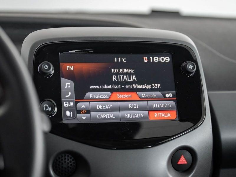 Toyota Aygo Aygo Connect 1.0 VVT-i 72 CV 5 porte x-play MMT