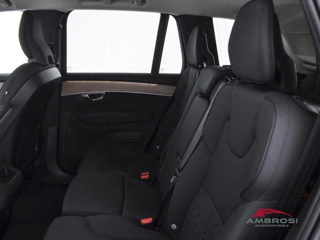 VOLVO XC90 2.0 b5 Plus Bright awd 7p.ti auto